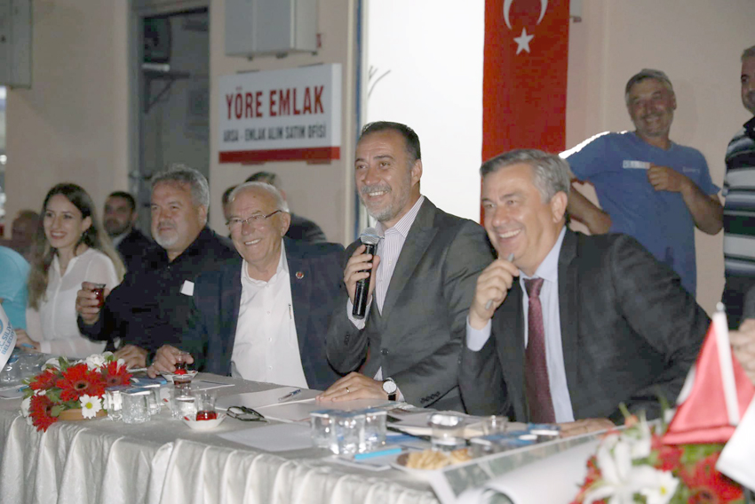 “İnşallah tapularınızı dağıtmak bize nasip olacak”