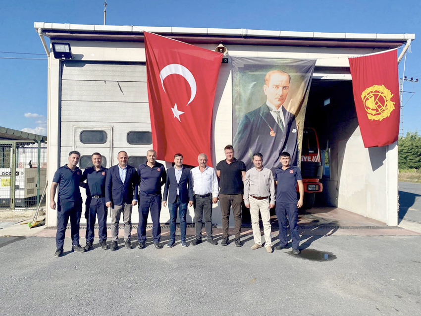 CHP’liler Büyükçavuşlu Mahallesi’ni ziyaret etti