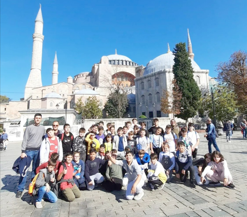 Yunus Emre öğrencileri İstanbul gezisine katıldı