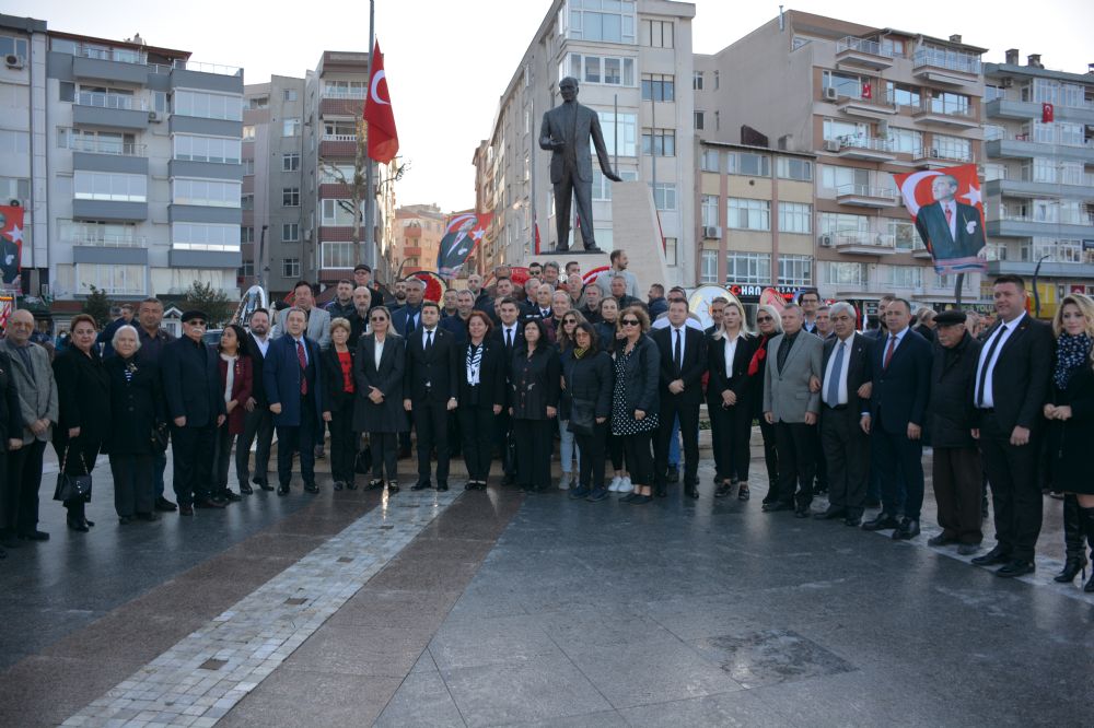 Esen: Atatürk, Türk milletinin buluşma noktasıdır