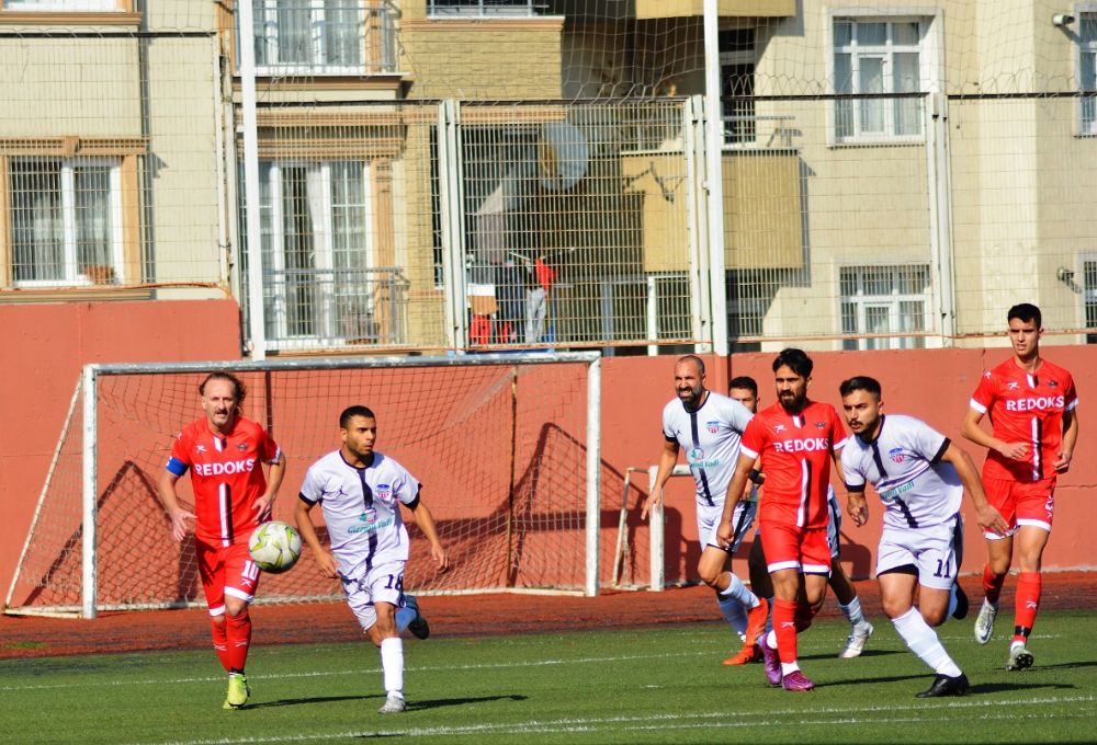 Tahtakale ve Karacaköy 2-2 bitirdiler