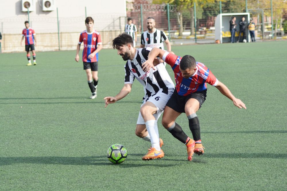 Sefaköy Kartalspor'dan tek atış 1-0