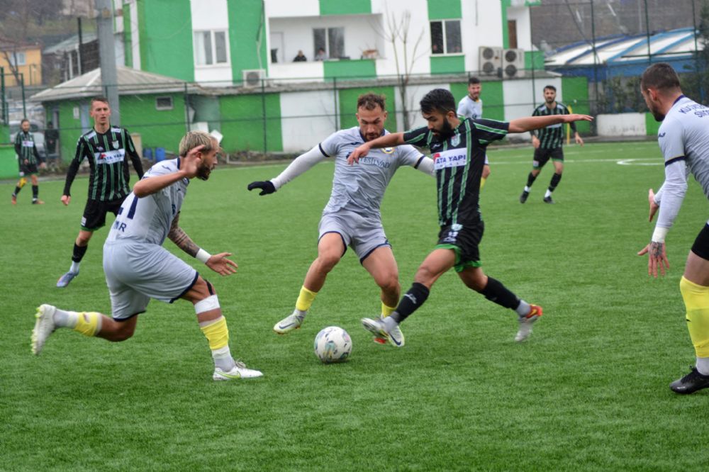 Küçükçekmece Sinop ağır yaralı 1-1