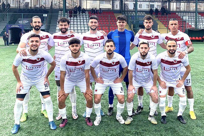 İstinye’den kritik galibiyet 2-1