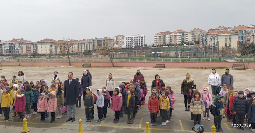 İlçe Müdürü haftaya Çağal Okulunda başladı