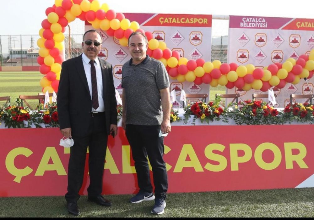 Çatalcaspor’da Sportif Direktör Türkyılmaz’ın sözleşmesi uzatıldı