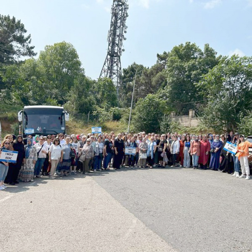 Kadınlara özel cami ve müze gezileri başladı