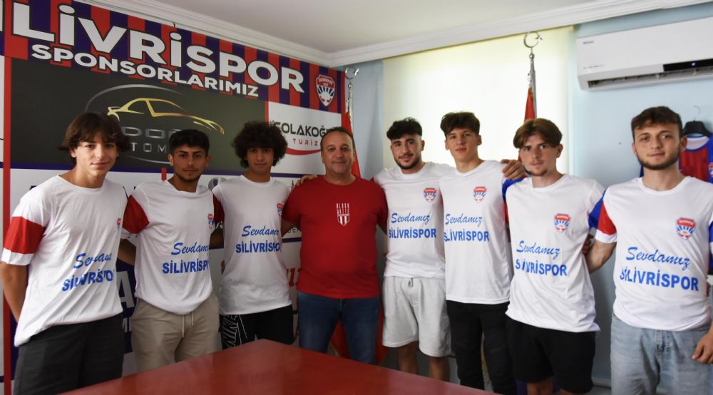 Silivrispor’da altyapıdan 7 oyuncu imzayı attı