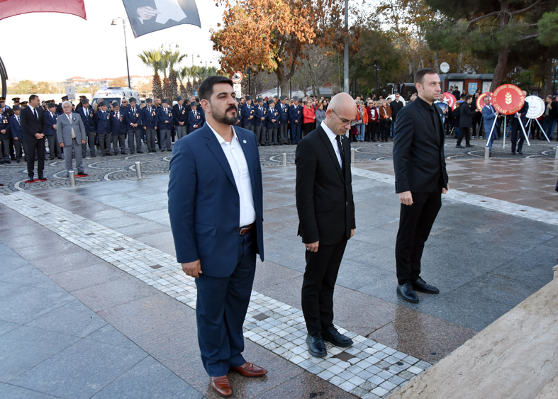 “Türk siyaseti, kurtarıcı ve kurucu iradenin gösterdiği hedeflere odaklanmalı”