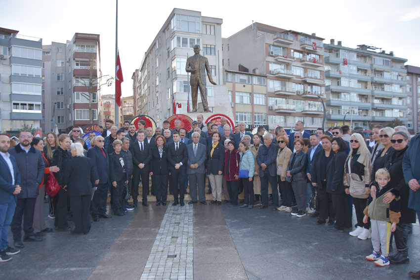 “Cumhuriyet’e ve CHP’ye gözümüz gibi sahip çıkacağız”