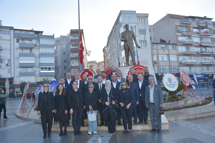 “Türk siyaseti, kurtarıcı ve kurucu iradenin gösterdiği hedeflere odaklanmalı”