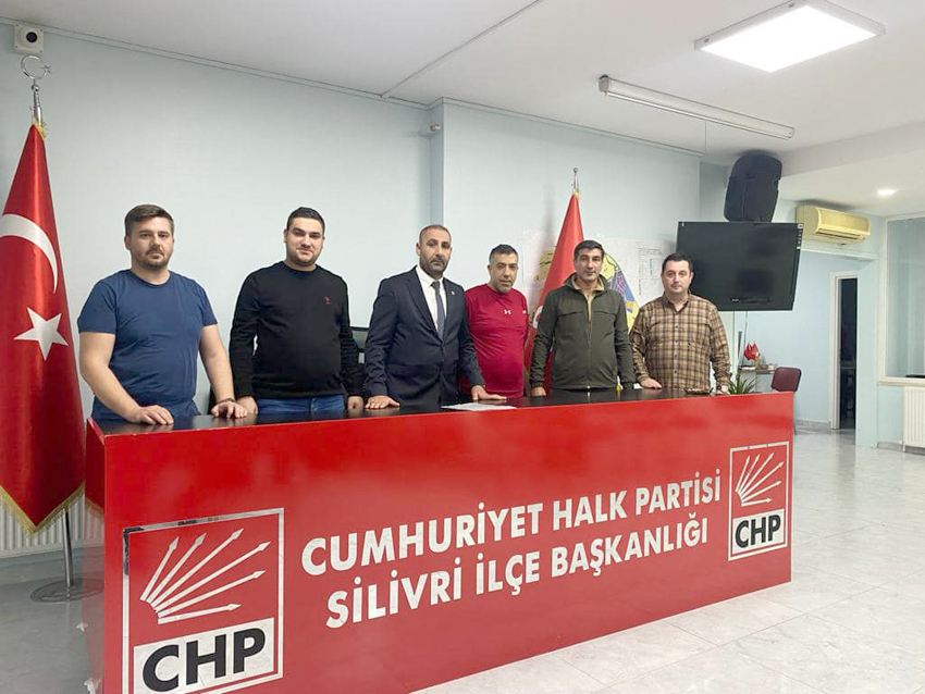 Esnaflar CHP üyesi oldu