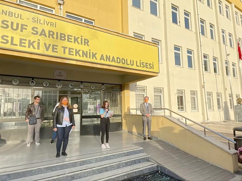 Sarıbekir öğrencileri lösemili çocukları unutmadı