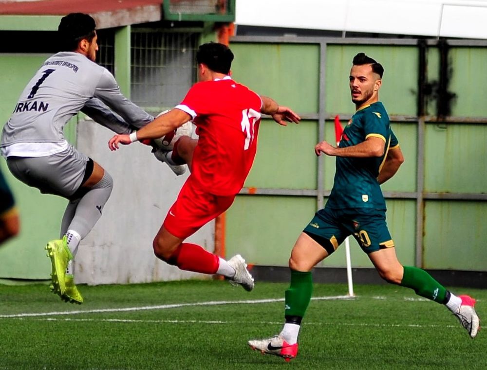 Yeni Ufukspor, ikinci yarıda yıkıldı 1-4