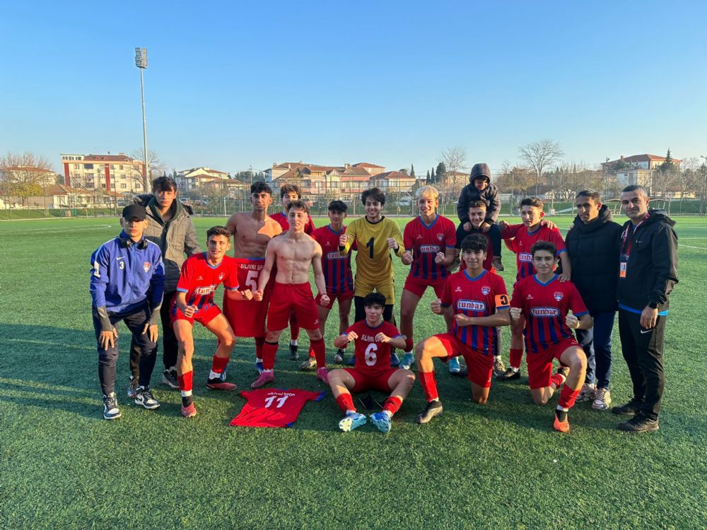 Silivrisporlu gençlerden Edirne’ye farklı tarife 3-1