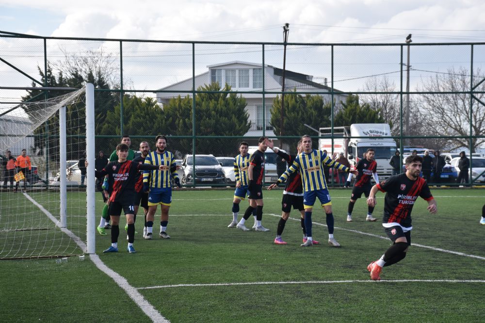 Fenerköy umutlarını başka bahara bıraktı 3-4