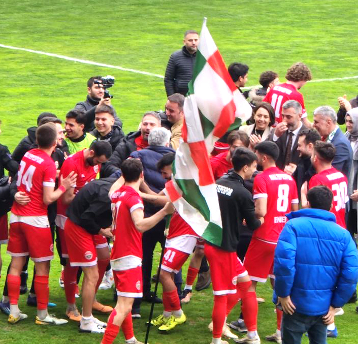 Maltepe evinde kral 4-0