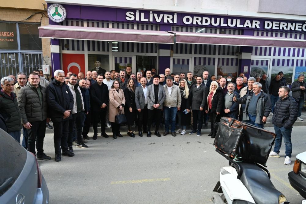 Balcıoğlu, derneklerle Silivri'nin geleceğini değerlendiriyor