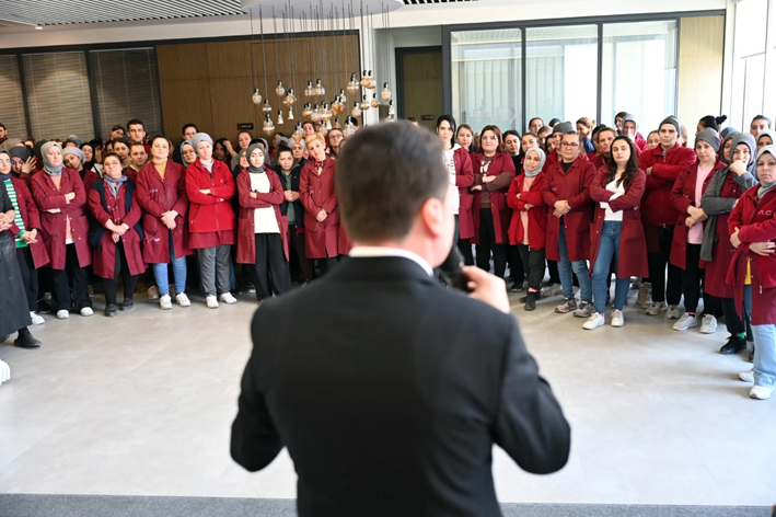 Balcıoğlu ve ekibi, ACK Aydınlatma işçileriyle buluştu