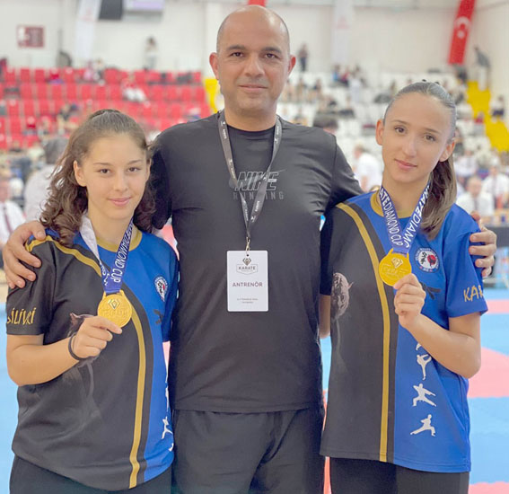 Karate sporcularından yeni başarı