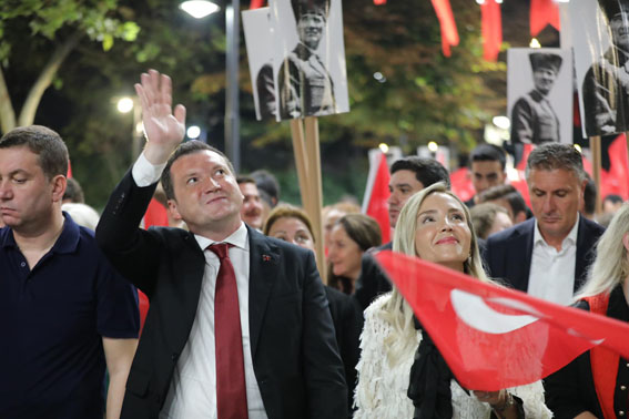 “Silivri cumhuriyeti demokrasi ile taçlandırmaktan vazgeçmeyecek”