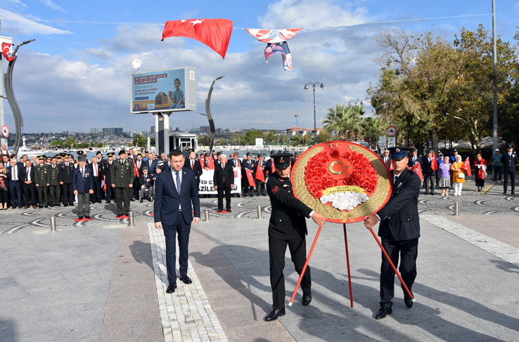 Toğan: Şehitlerimizi ve gazilerimizi rahmetle, minnetle anıyoruz