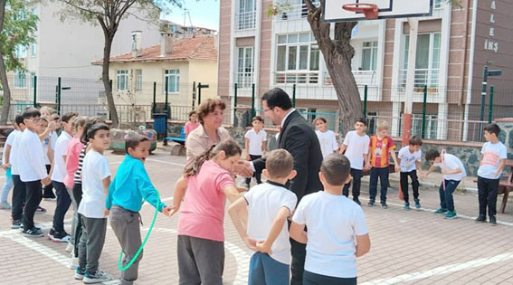 İlçe Milli Eğitim Müdürü Damat’tan Selimpaşa’da okul ziyaretleri