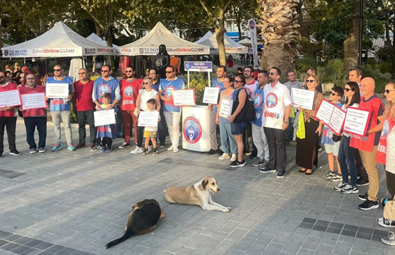 Eğitim İş'ten 'Öğretmeni Dinle' etkinliği: Sağlıklı eğitim, güvenli okul talebi