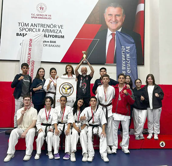 Wushu Kungfu Zafer Kupası başarısı