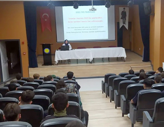 Necip Sarıbekir’de YKS semineri