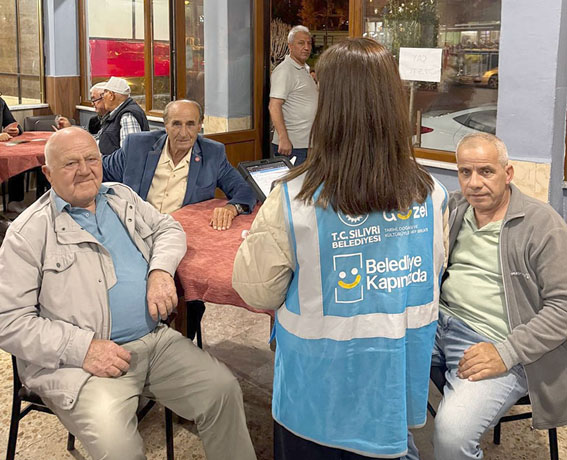 Silivri Belediyesi Kapınızda Ekibi vatandaşlarla buluşmaya devam ediyor