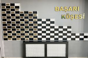 Başarı Köşesi ile öğrenciler motive ediliyor