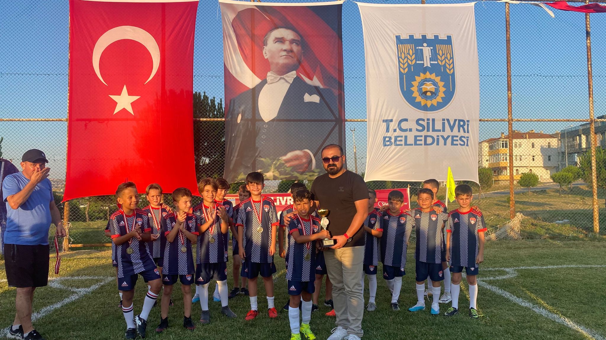 turnuvanın ikincisi siilvrispor